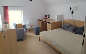 Ubytovanie Pod Cervenym Kamenom Male Karpaty